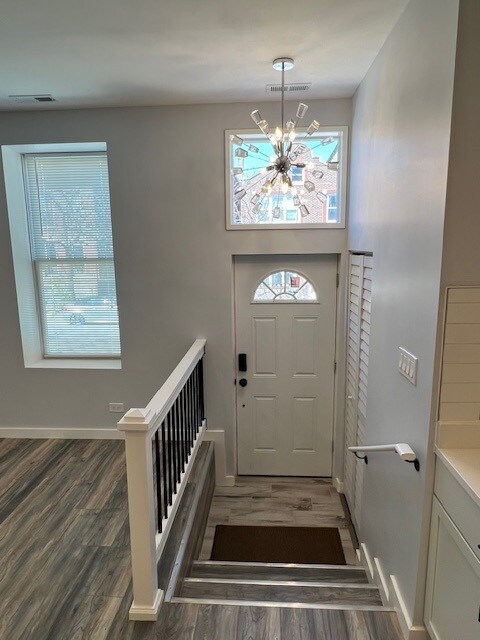 1819 S Laflin St Unit 2nd Floor, Chicago, IL 60608