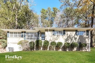 3364 Valley Park Dr, Vestavia Hills, AL 35243