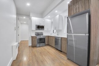 226 E 25th St Unit 4Q, New York, NY 10010