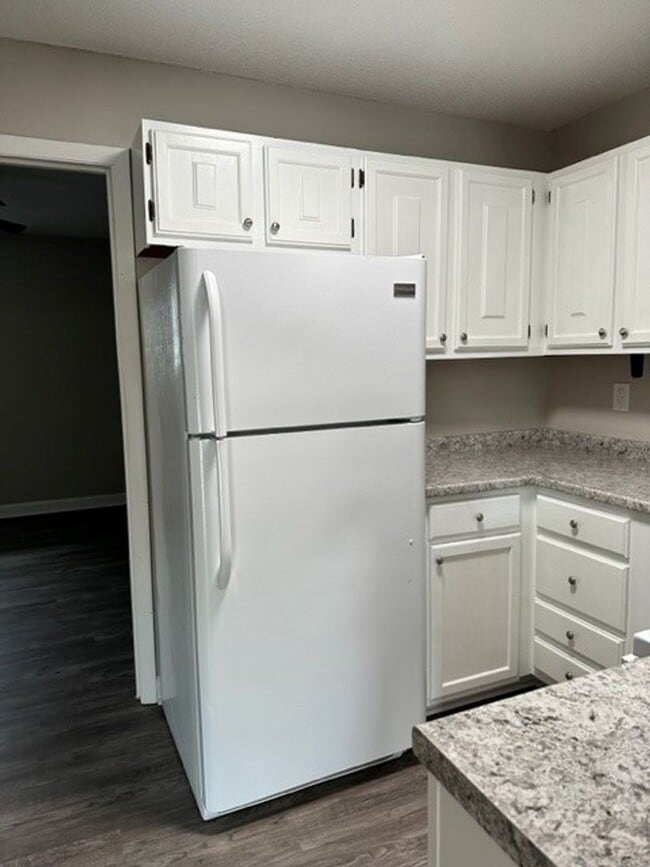 216 Colonial Heights Rd unit 2, Kingsport, TN 37663 - photo 7