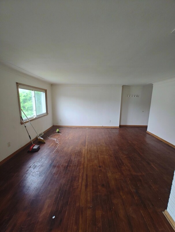 12920 Garland Ave unit Up, Cleveland, OH 44125 - photo 4