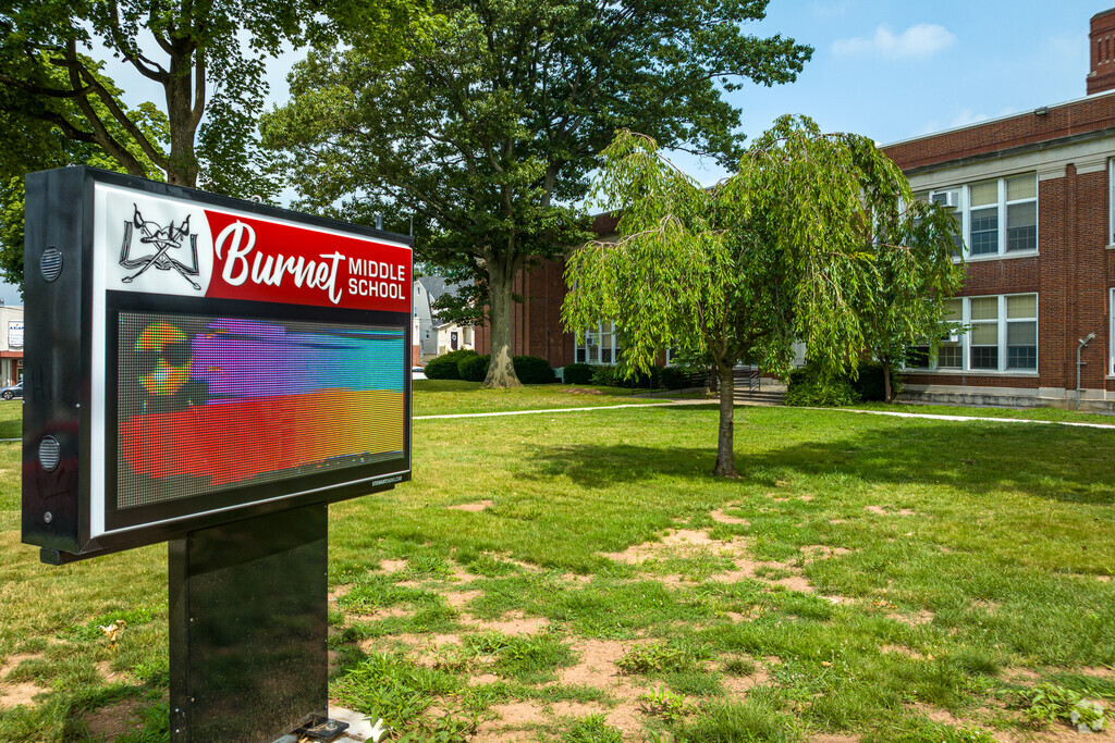 Burnet Middle School is a public school located in Union Township, New Jersey.