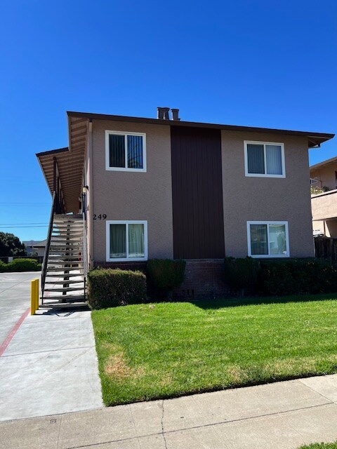 249 Pamela Ave unit 6, San Jose, CA 95116 - photo 7