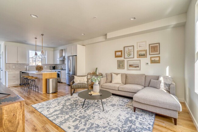 516 NE 56th Ave unit ID1309842P, Portland, OR 97213 - photo 2