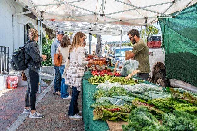 Rancho San Clemente residents can grab fresh vegetables and produce at the San Clemente Farmers Market on Sundays.