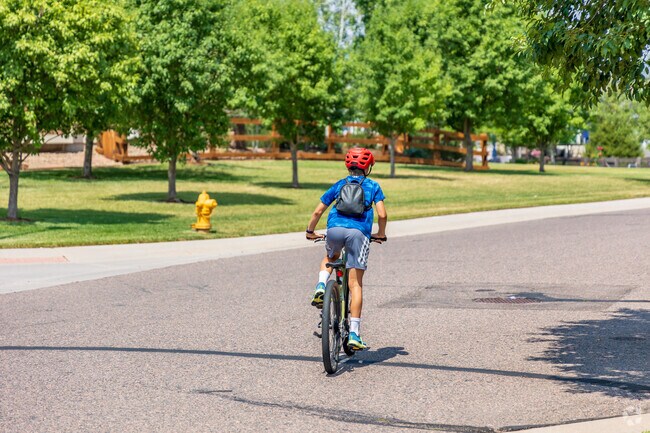 Vintage Reserve is an active community with many residents choosing bicycles to get around.