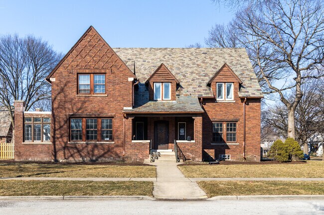 Blue Island features incredible brick homes with unique patterns.