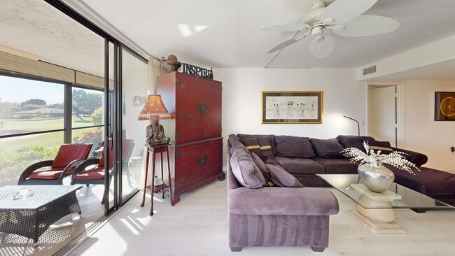 4604 Flagship Dr unit 103, Fort Myers, FL 33919 - photo 3