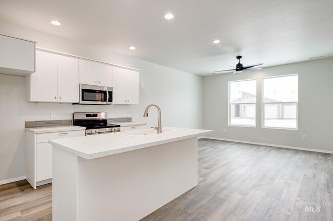 2927 E Mossy Creek Dr, Kuna, ID 83634 - photo 5