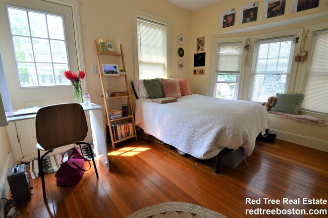 74 Brooks St unit 2, Boston, MA 02128 - photo 7