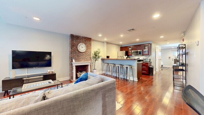 15 Union St unit 2, Brighton, MA 02135 - photo 2