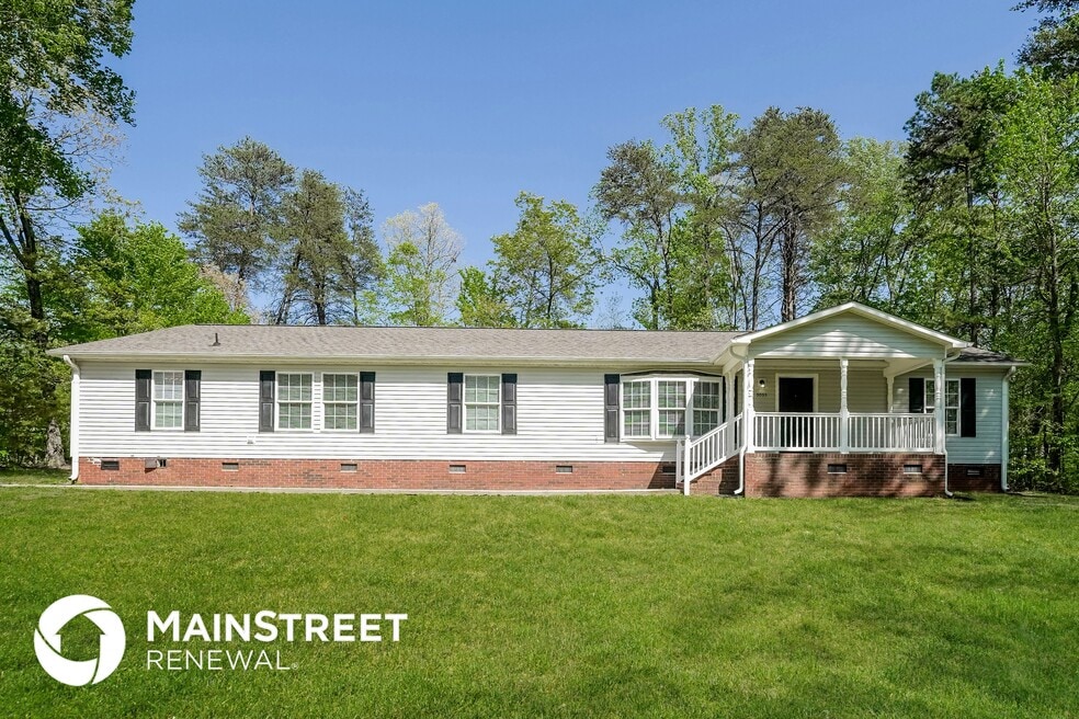 5055 Appalachian Rd, Winston-Salem, NC 27105 - photo 1