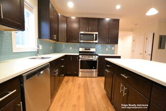 55 Fulton St, Medford, MA 02155
