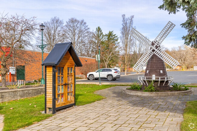 Little free libraries encourage a sense of communal sharing in Holland.