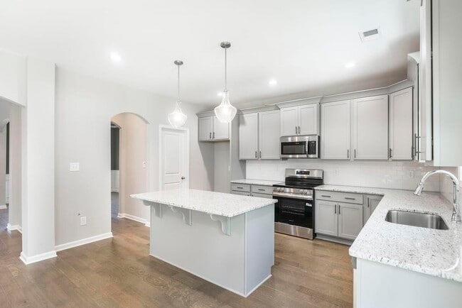 206 Black Birch Rd 11.jpg