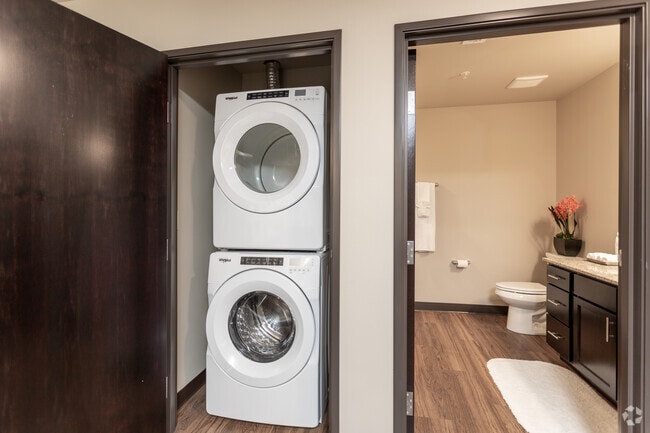 Rincon 225, Hartford, WI 53027 - photo 2