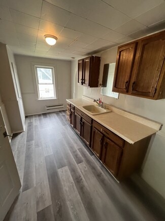 1114 Pennsylvania Ave Unit 2, Erie, PA 16503