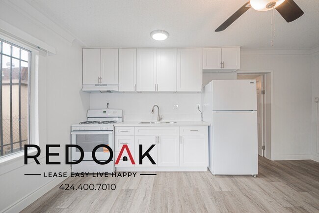 13073 Pierce St unit 11, Los Angeles, CA 91331 - photo 4