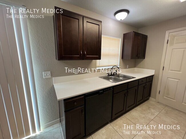 22 Locust Loop Dr, Ocala, FL 34472 - photo 6