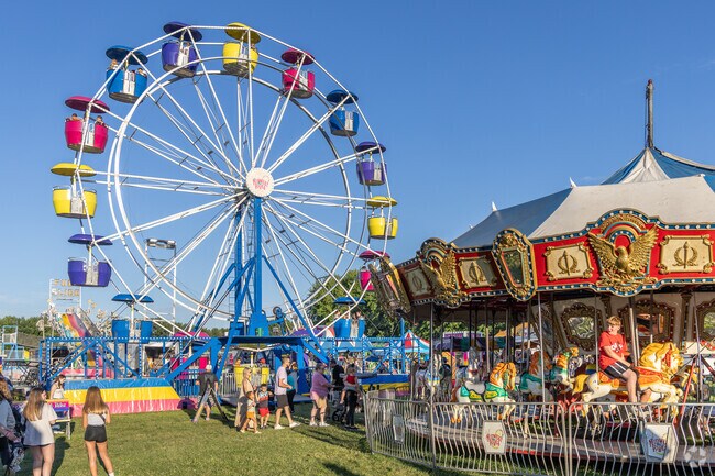 The ferris wheel gives the best view at the Dakota County Fair.