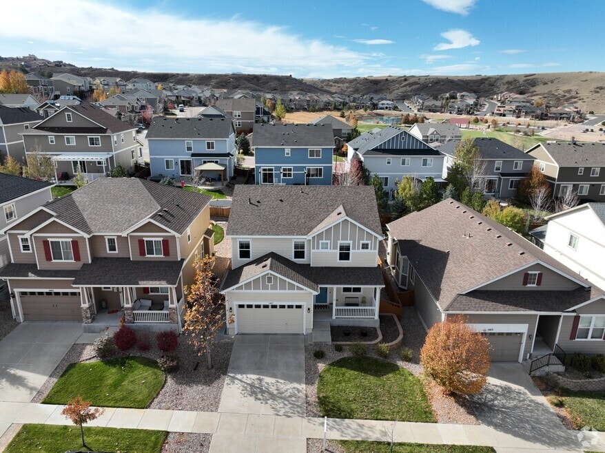 1467 Morningview Ln, Castle Rock, CO 80109 - photo 2