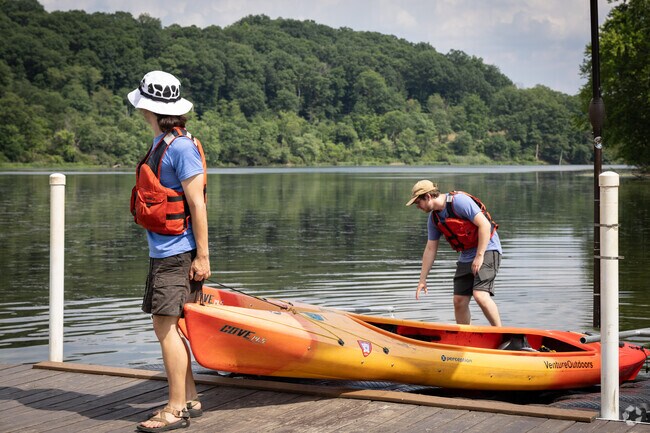 Kayaking is a popular activity enjoyed by many Hampton folks at North Park.