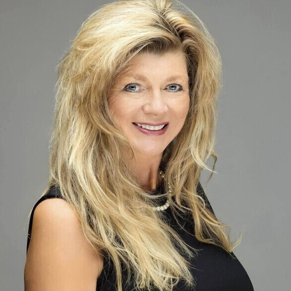 Hilary Notario
