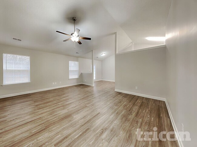 428 Glencroft Dr, Wingate, NC 28174 - photo 5