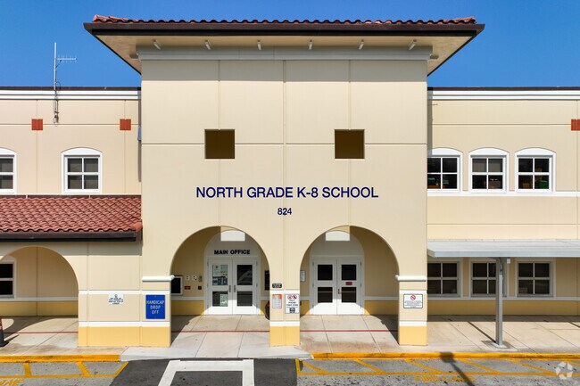 North Grade K-8 School serves children in Sunset Ridge from kindergarten through eighth grade.