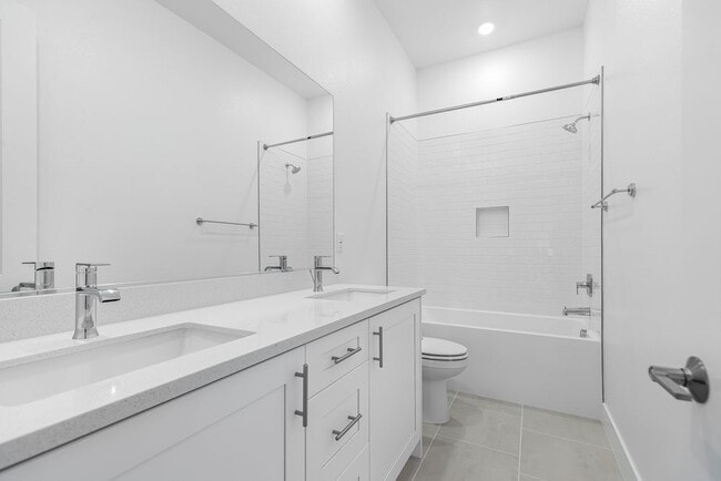 205 Lily Loop, Irvine, CA 92618 - photo 5