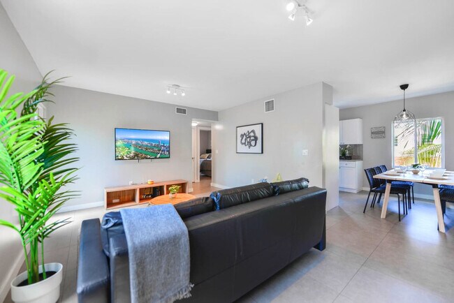 437 NE 69th St unit FL2-ID1022318P, Miami, FL 33138 - photo 7