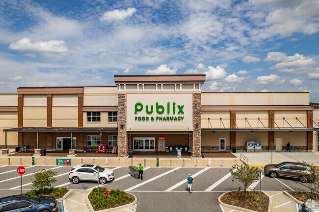Residents of the Village of Tamarind Grove do their grocery shopping at the Publix Super Market.