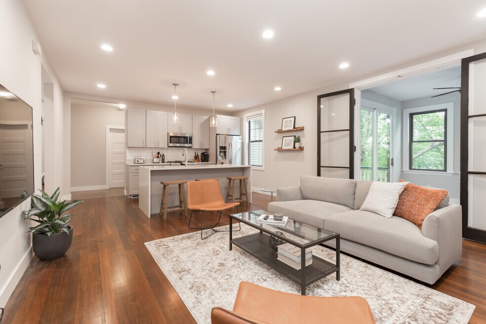 65 Beech Glen St unit 2, Roxbury, MA 02119 - photo 1