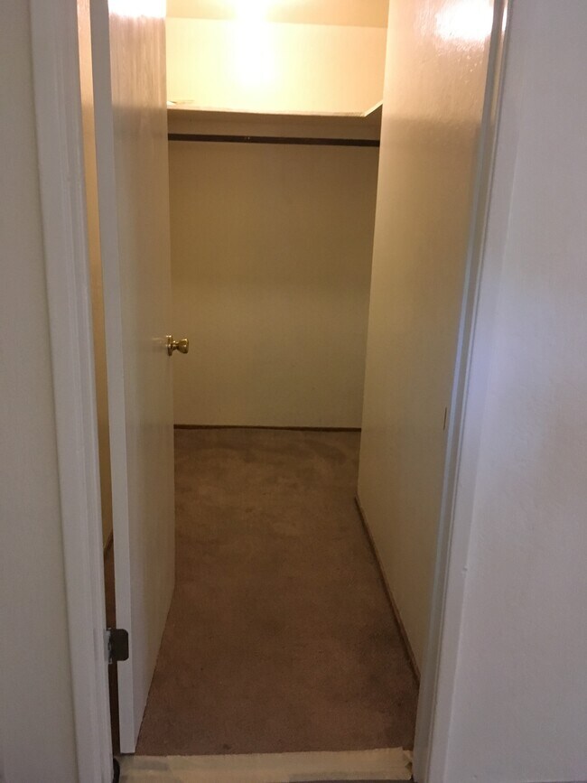 226 Elefa St unit A, Roseville, CA 95678 - photo 7