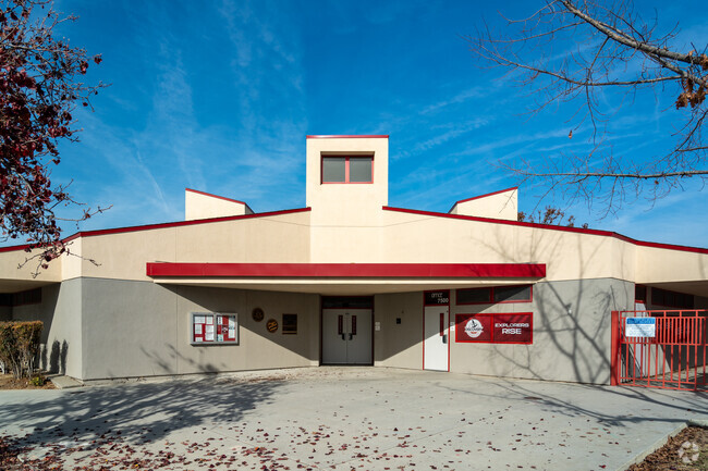 Discovery Elementary serves K - 6th grade levels in Bakersfield, Ca.