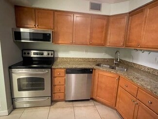 2630 Coconut Bay Ln Unit Sarasota Palms, Sarasota, FL 34237