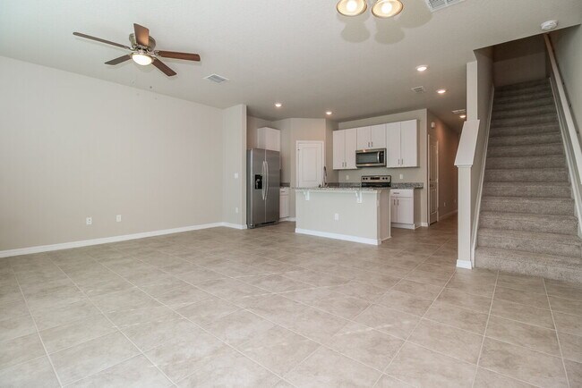 3510 Joshua Tree St, Lake Worth, FL 33461 - photo 6