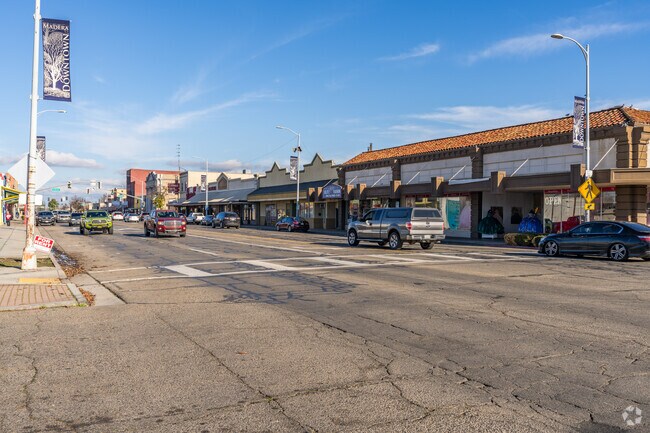 Yosemite Avenue is the main street in Madera, CA.