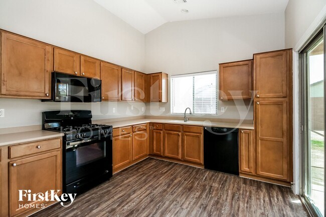 35457 N Shorthorn Trail, San Tan Valley, AZ 85143 - photo 4