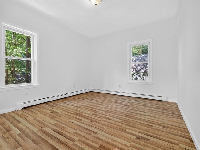 425 Medford St unit 1, Somerville, MA 02145 - photo 4