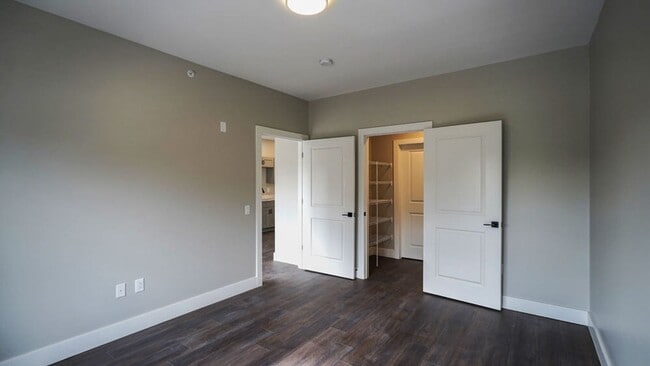 Doud Luxury Apartment Homes - 1, 2, and 3 Bedrooms, Rochester, NY 14624 - photo 7