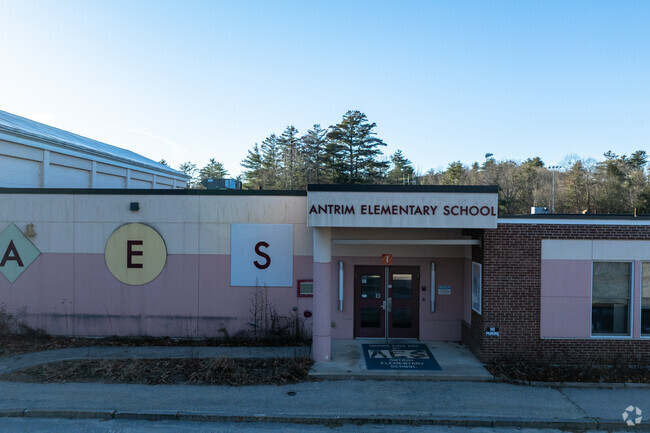 Antrim Elementary School is a public school in Manchester.