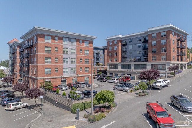 Enjoy more urban life in these beautiful Fairhaven condominiums.