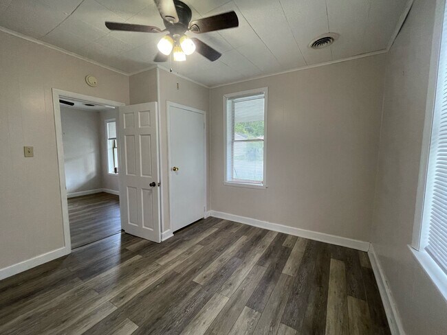 300 Kent St, Granville, WV 26534 - photo 6