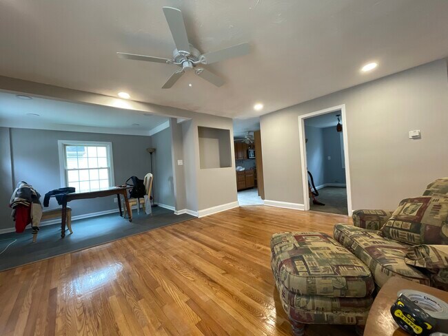 13 Scott Ave unit B, Glen Burnie, MD 21060 - photo 7