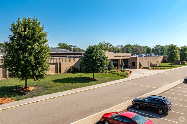 Park Terrace Elementary School has a student-teacher ratio of 14 to 1.