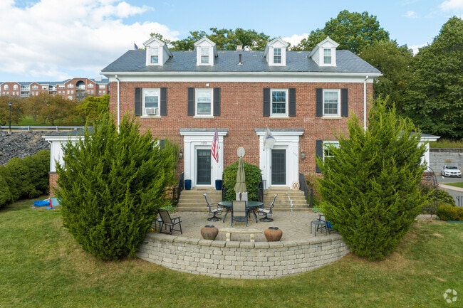 You'll see that some townhomes in Admiral Hills have patios to enjoy outdoor relaxation.