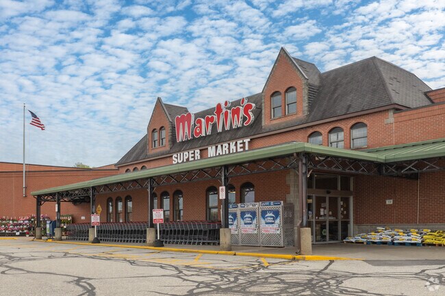 Martin's Super Market is the local grocery store for residents of Granger.