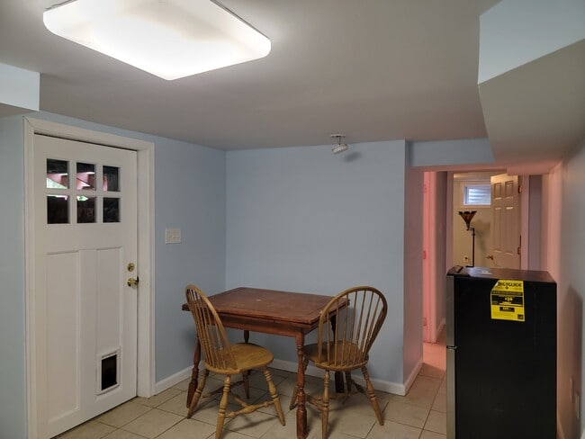 2758 W George Mason Rd unit 1, Falls Church, VA 22042 - photo 6