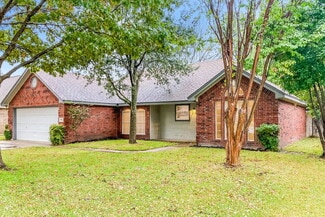 804 Irene St, Burleson, TX 76028